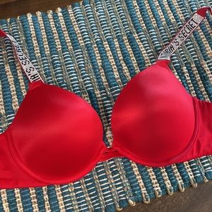 Victoria’s Secret red push-up bra